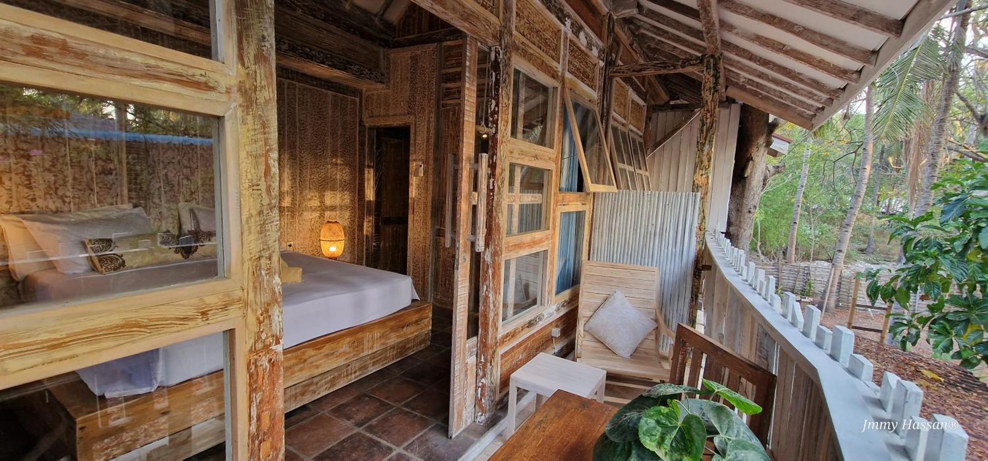 Villas Light House - Eco-Traditional Joglo Quần đảo Gili Ngoại thất bức ảnh