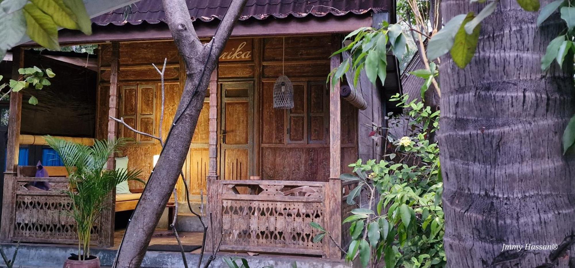 Villas Light House - Eco-Traditional Joglo Quần đảo Gili Ngoại thất bức ảnh