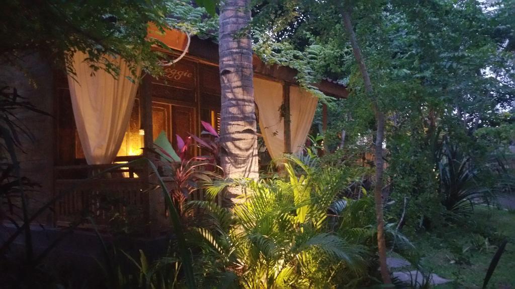 Villas Light House - Eco-Traditional Joglo Quần đảo Gili Ngoại thất bức ảnh